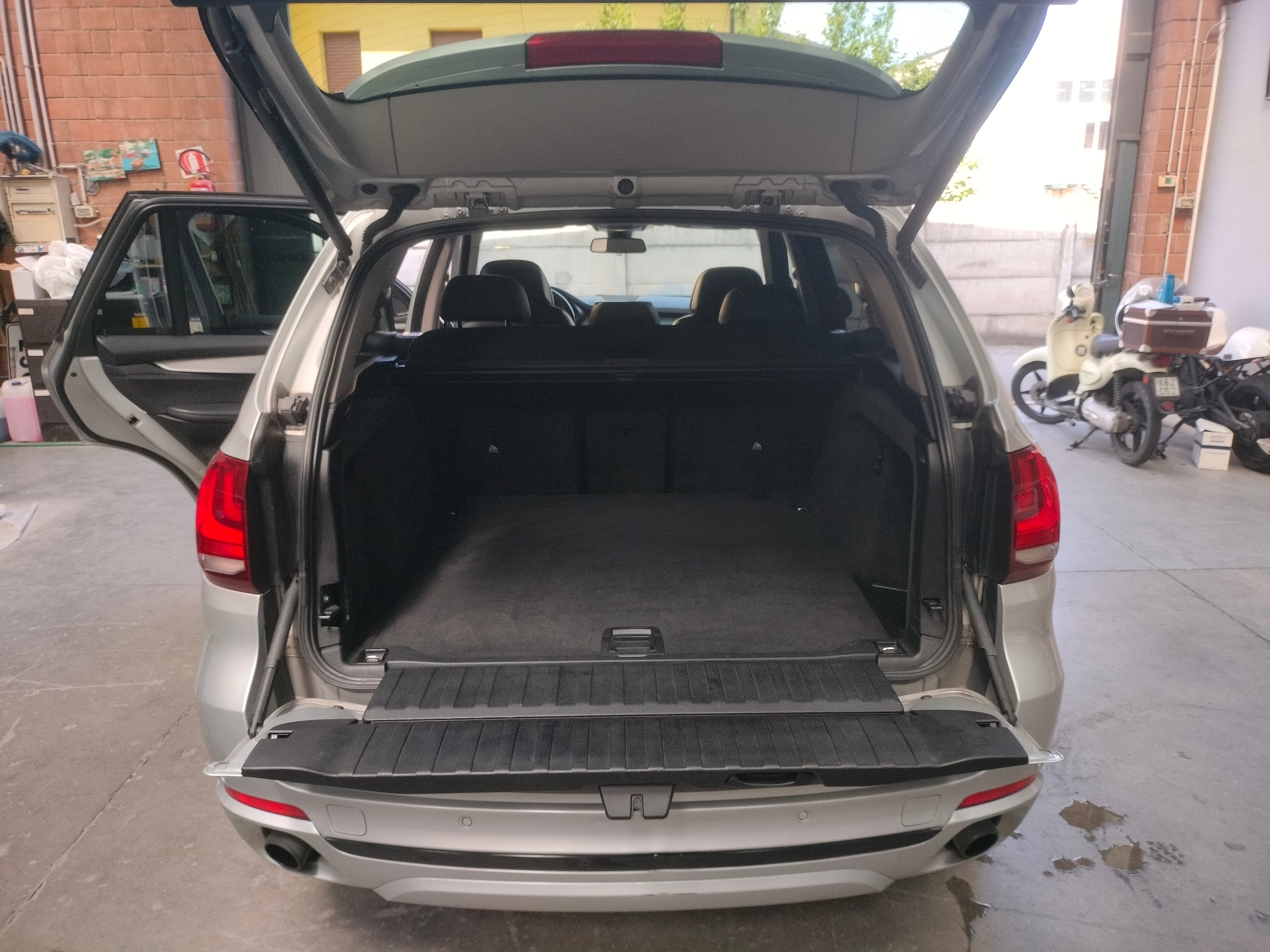BMW X5 25d xdrive €6