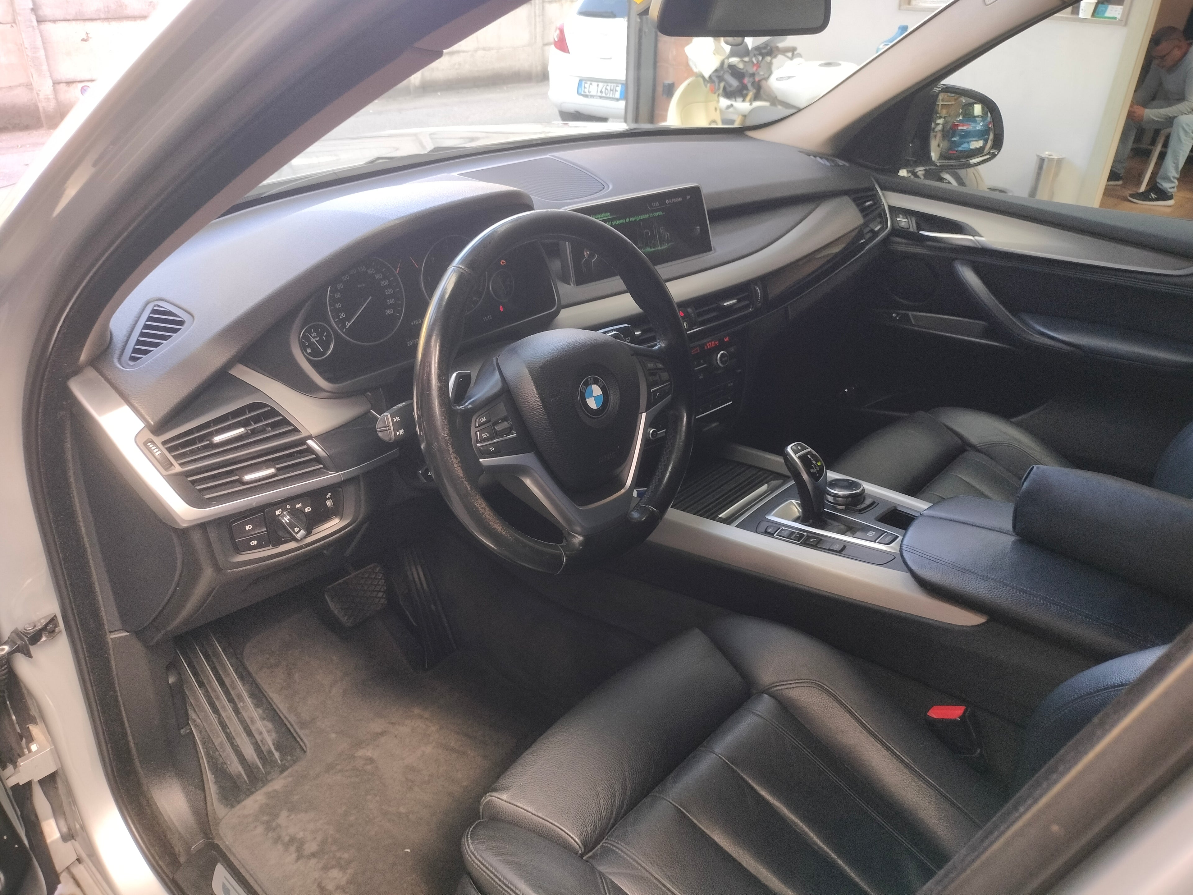 BMW X5 25d xdrive €6